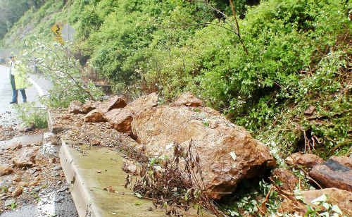 Roadworks to fix the Cunningham’s Gap landslide zone is on track, with traffic conditions back to normal this week but changed from May 24. Roadworks to fix the Cunningham’s Gap landslide zone is on track, with traffic conditions back to normal this week but changed from May 24.